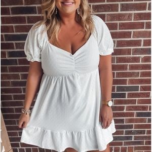 Loxology Women's Eyelet Shift Dress NWOT